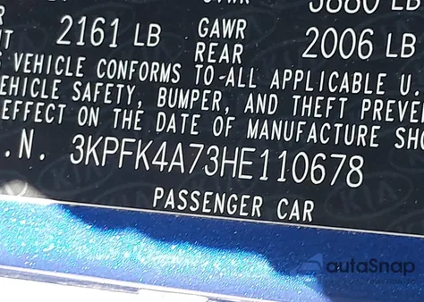 2017 Kia Forte Lx z USA, uszkodzony, nr VIN 3KPFK4A73HE110678